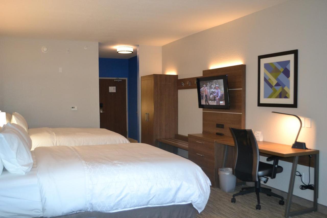 Holiday Inn Express Tallahassee-University Central By Ihg Kültér fotó